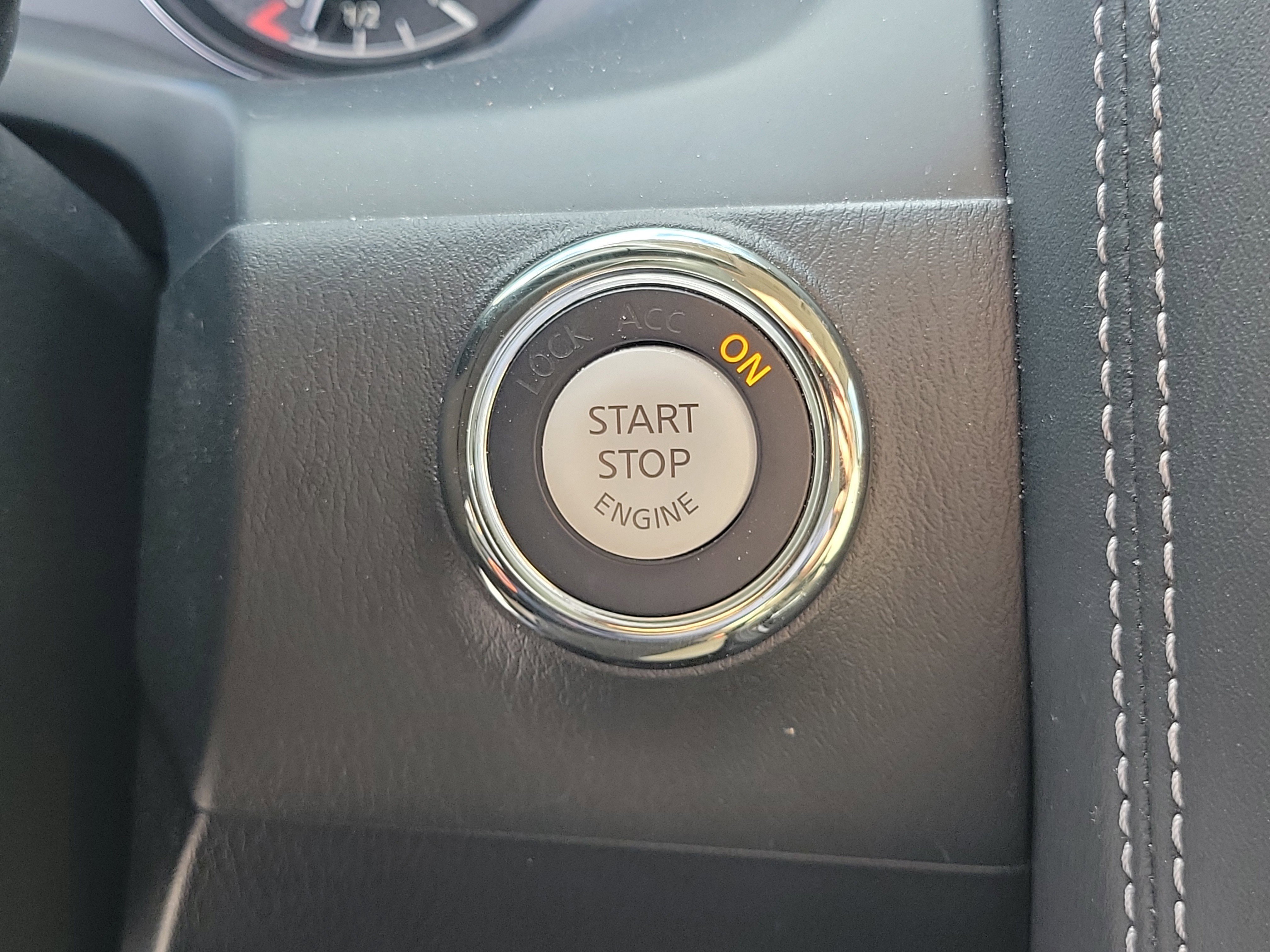 Used 2021 Nissan Armada Platinum w/ Captain's Chairs Package image 25