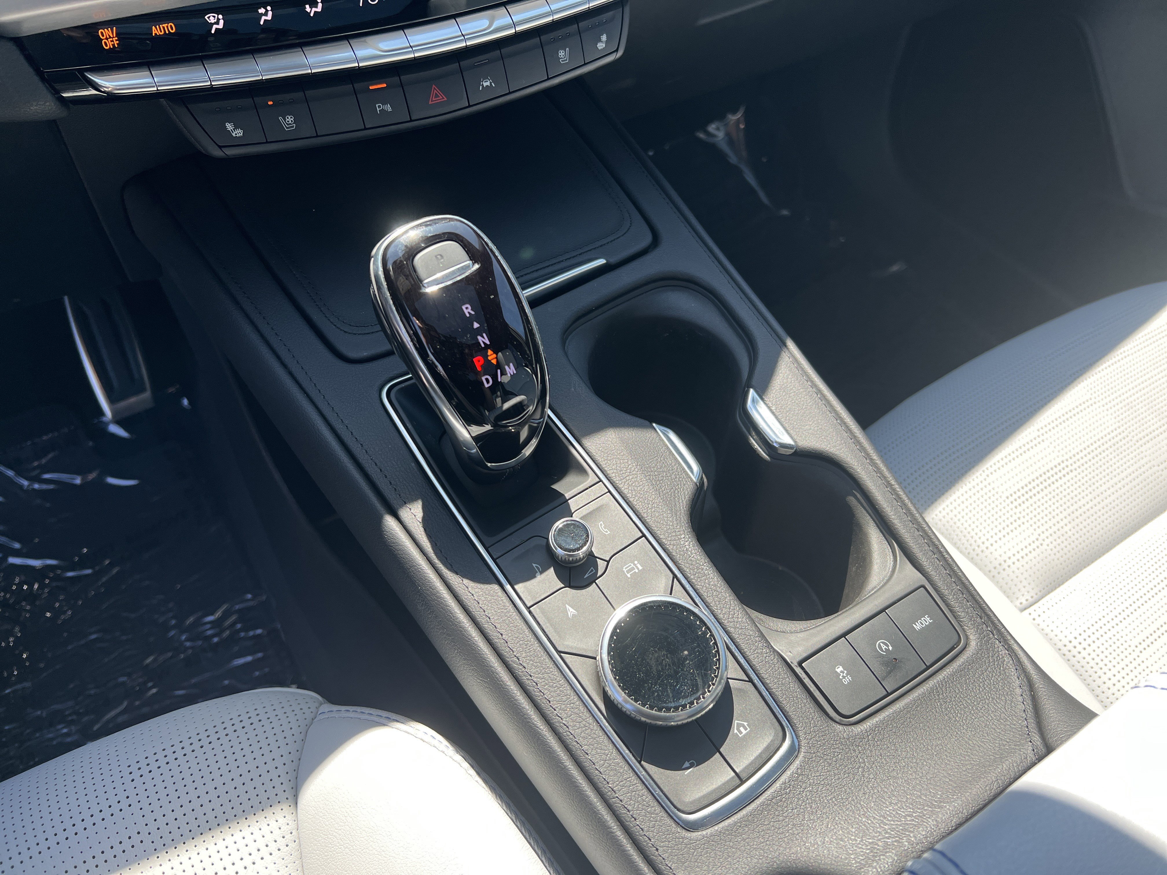 Used 2024 Cadillac XT4 Sport image 29