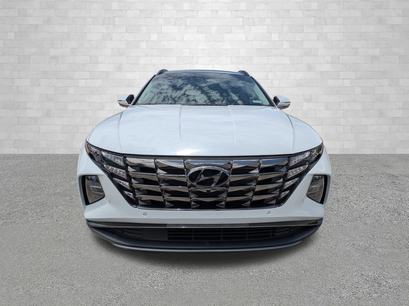 Used 2022 Hyundai Tucson Limited w/ Cargo Package FWD image 6