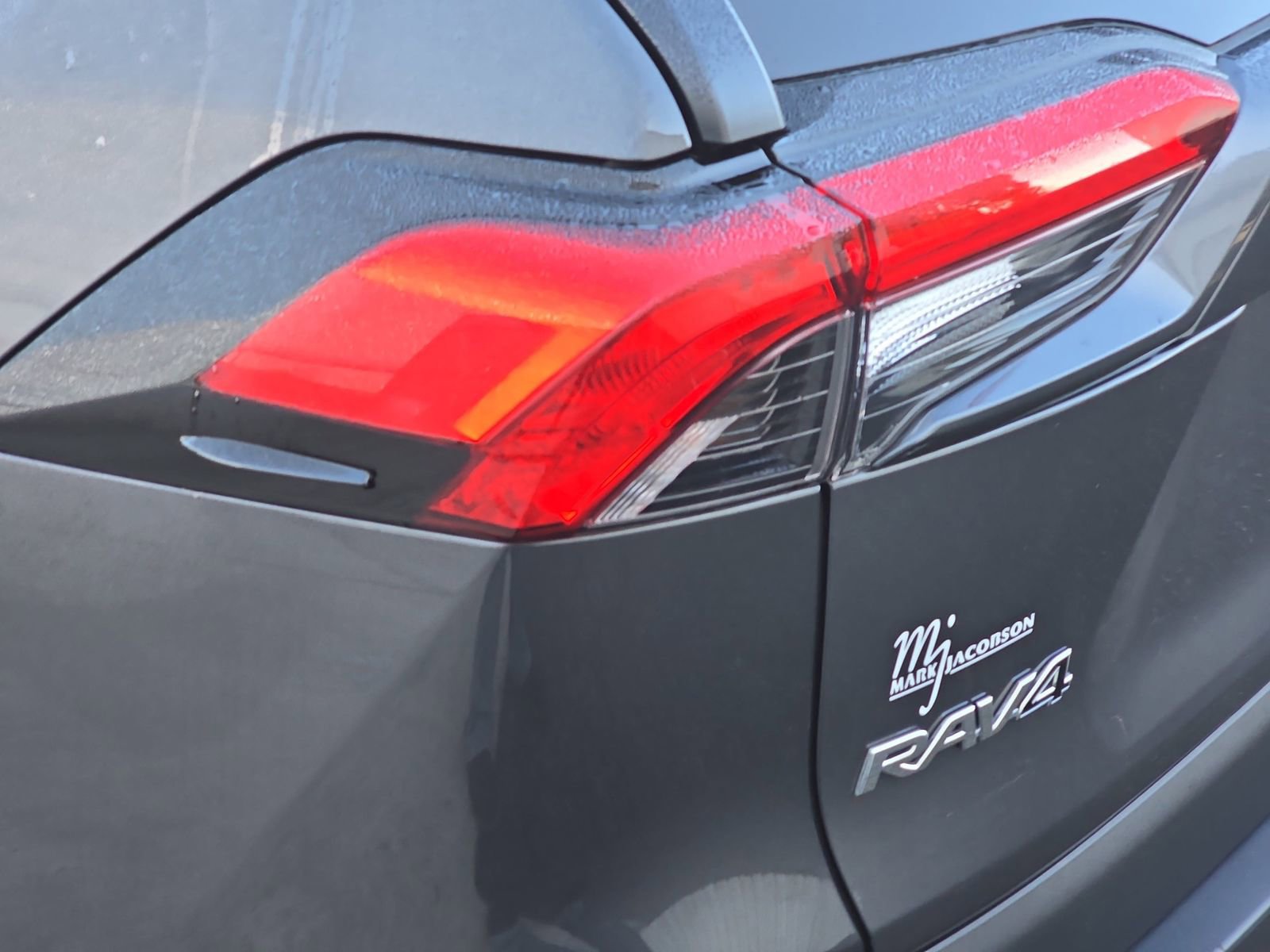 Used 2024 Toyota RAV4 XLE w/ Convenience Package image 42