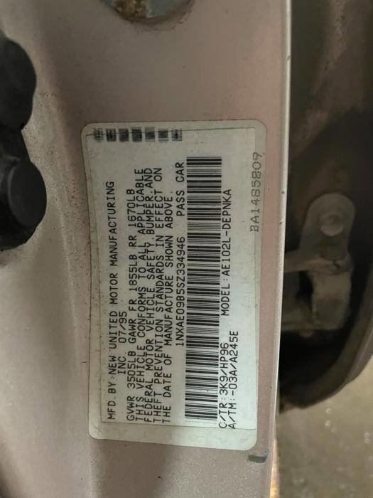 Used 1995 Toyota Corolla DX FWD image 40