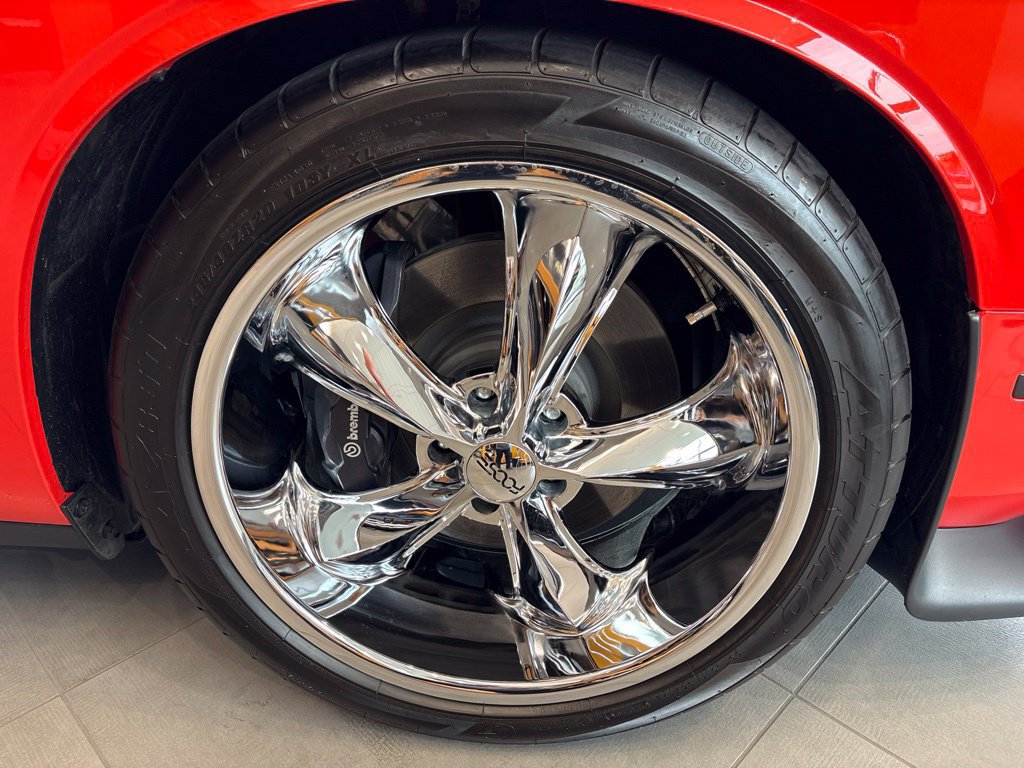 Used 2021 Dodge Challenger R/T Scat Pack w/ Scat Pack Stripe RWD image 16