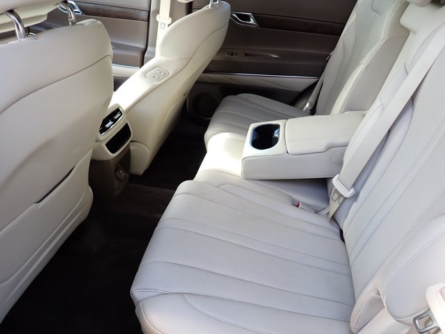 Used 2023 Genesis GV80 2.5T AWD/4WD image 10