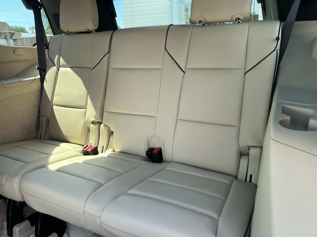 Certified 2024 Cadillac Escalade Premium Luxury w/ LPO, Floor Liner Package AWD/4WD image 12
