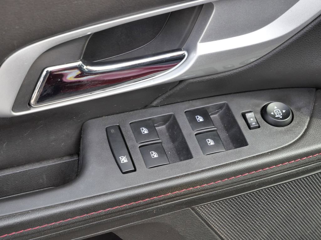 Used 2011 GMC Terrain SLE image 33