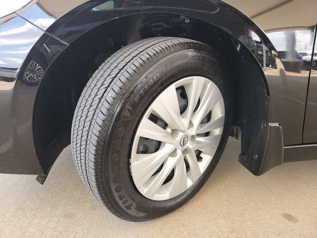 Certified 2025 Nissan Sentra S FWD image 31