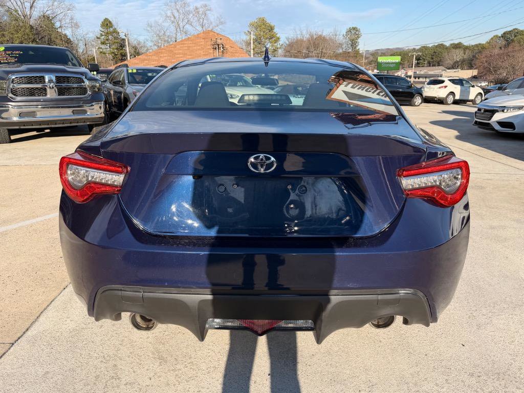 Used 2017 Toyota 86 image 15