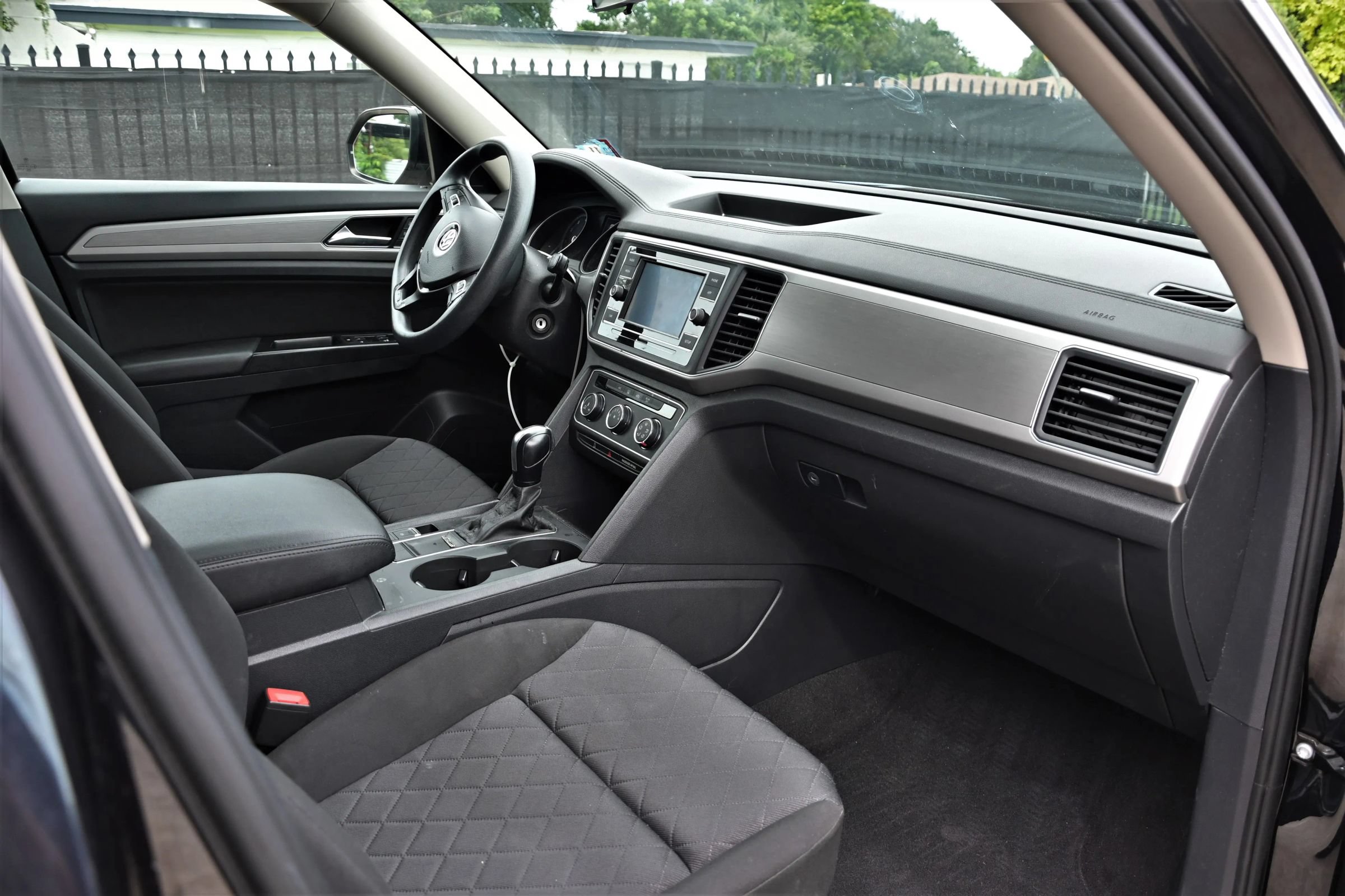 Used 2018 Volkswagen Atlas S FWD image 12