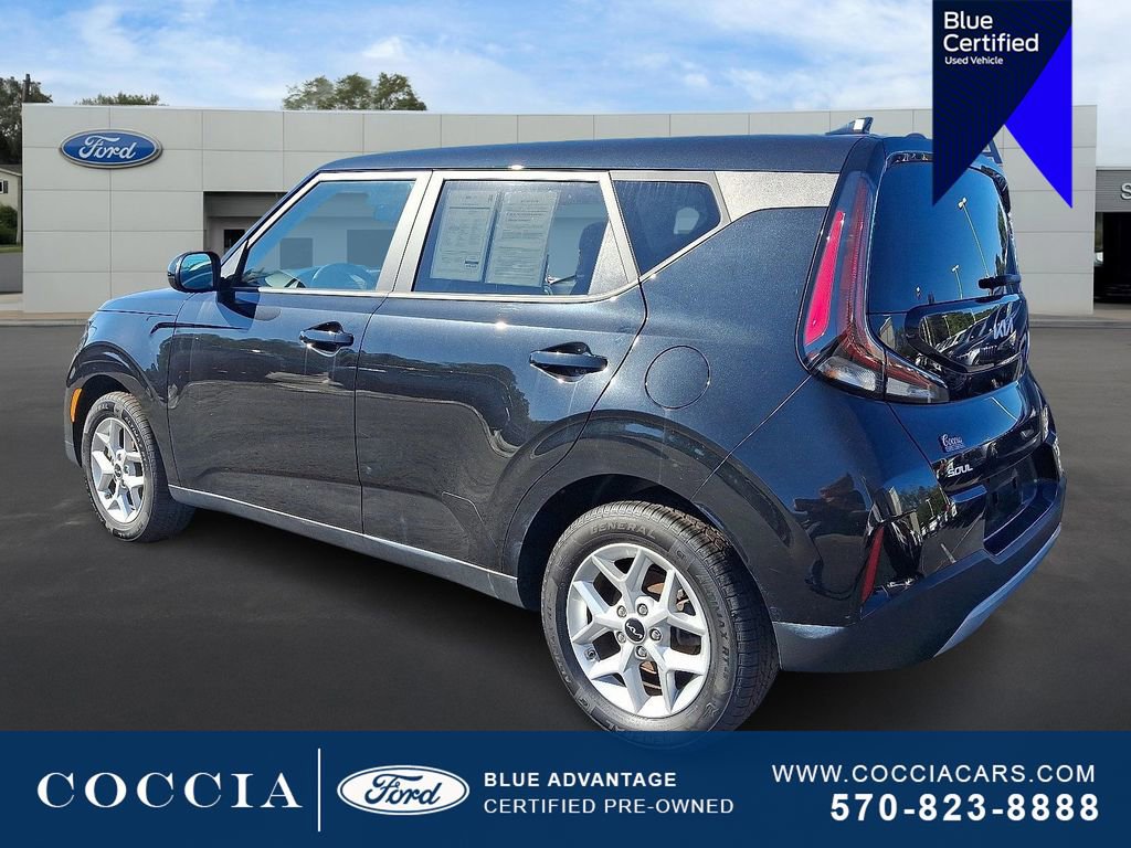 Used 2023 Kia Soul LX w/ LX Technology Package image 6