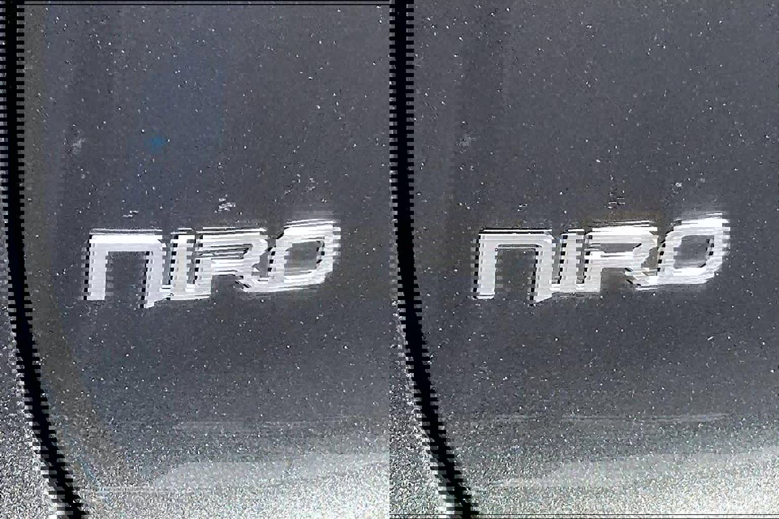 Used 2024 Kia Niro LX image 30