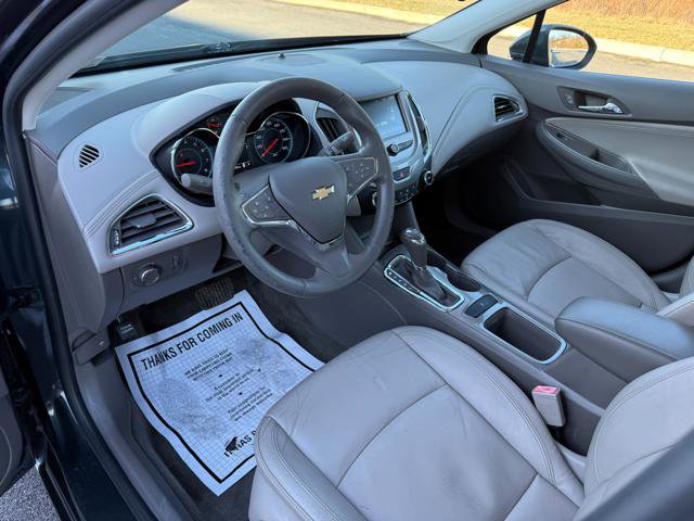 Used 2017 Chevrolet Cruze Premier image 9