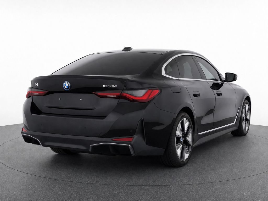 Used 2023 BMW i4 eDrive35 RWD image 30