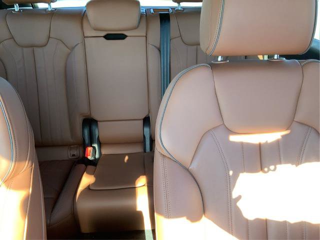 Used 2024 Audi Q5 2.0T Premium w/ Convenience Package image 2