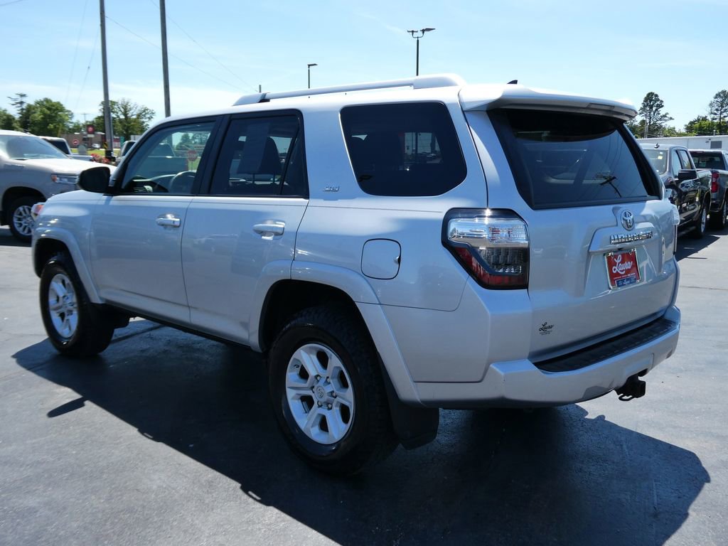 Used 2015 Toyota 4Runner SR5 Premium w/ Four Season Floor Mat Package AWD/4WD image 8