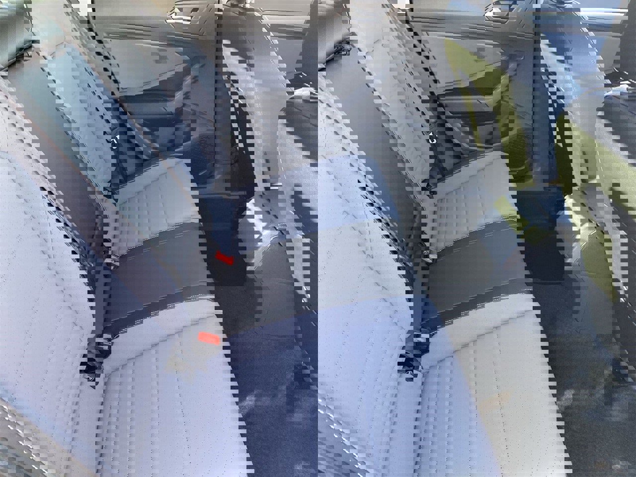 New 2026 Volkswagen Jetta SE image 9