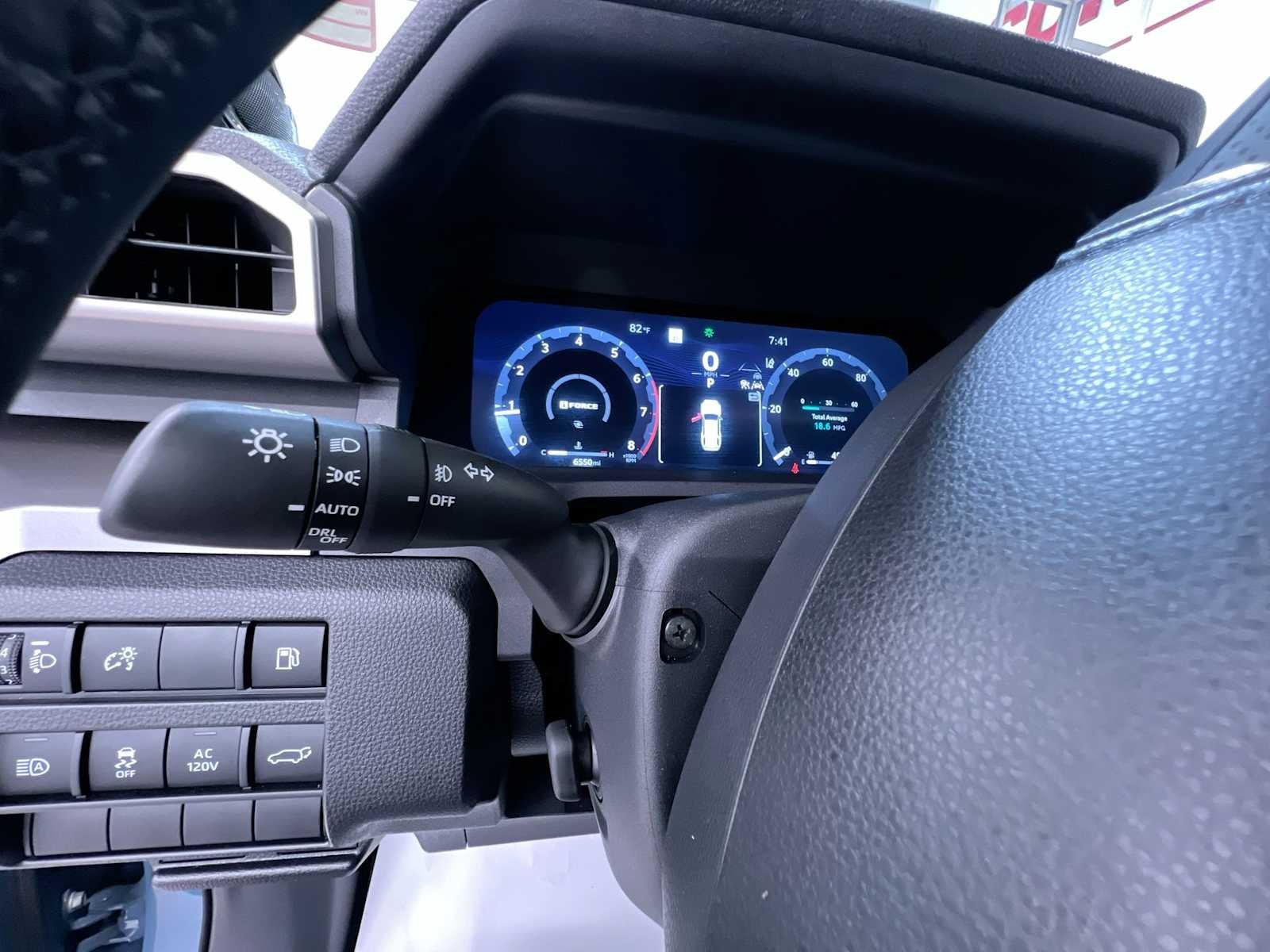 Used 2025 Toyota 4Runner TRD Off-Road Premium AWD/4WD image 18