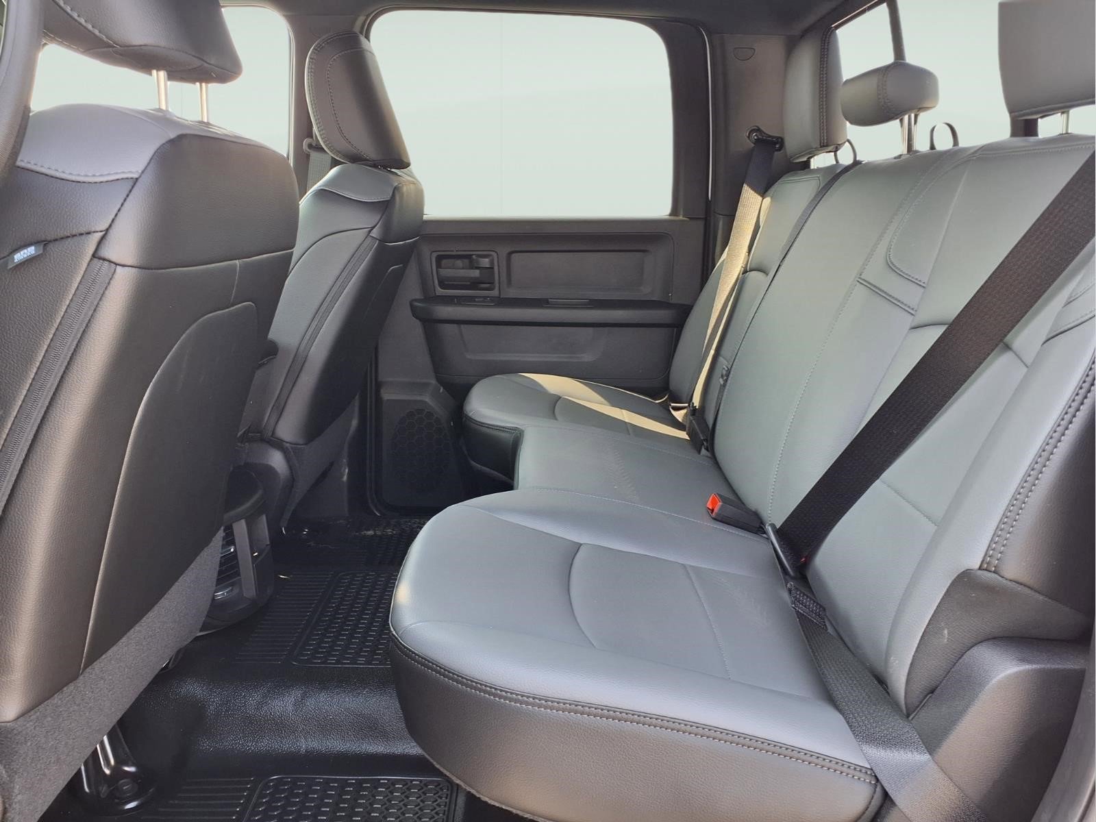 New 2026 RAM 3500 Tradesman AWD/4WD image 9