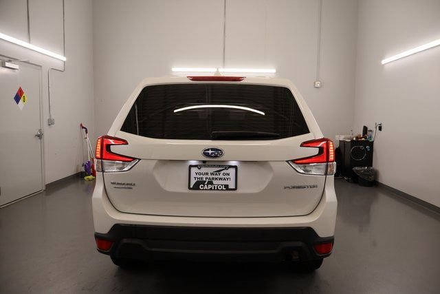 Used 2022 Subaru Forester Base image 3