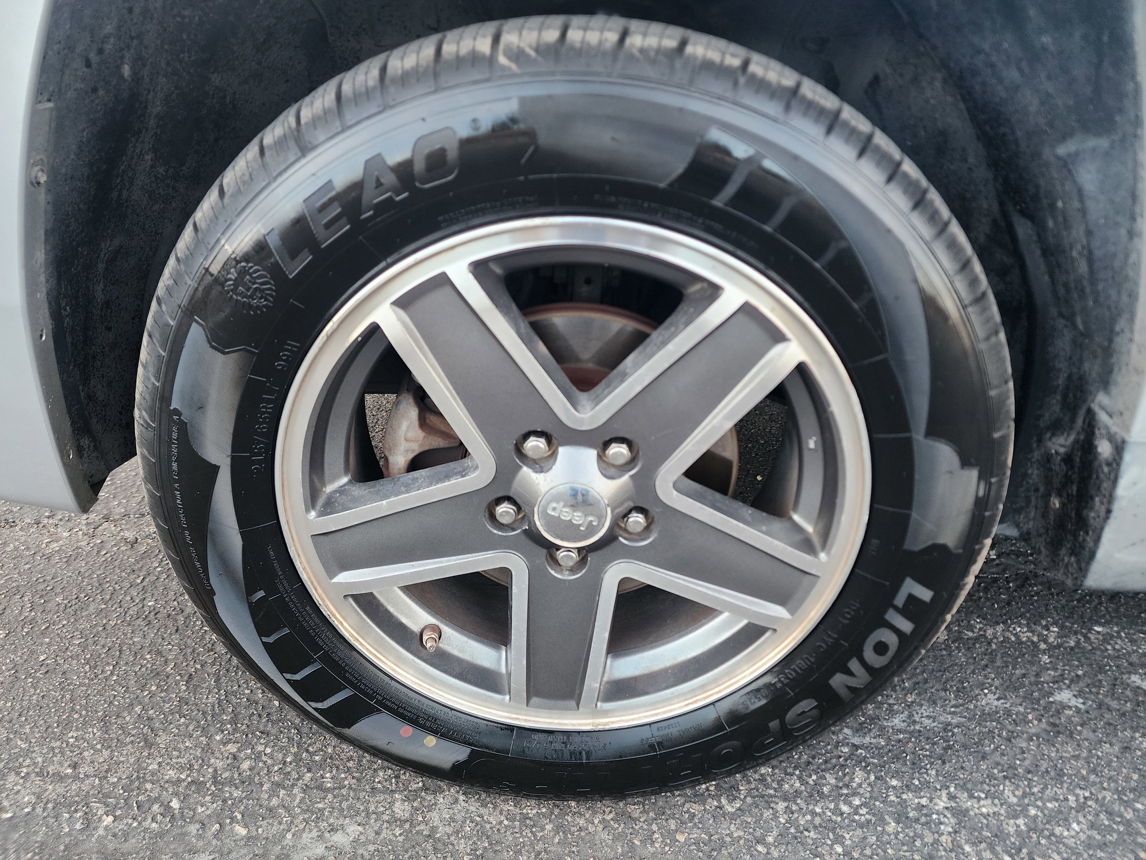 Used 2008 Jeep Patriot Sport image 35