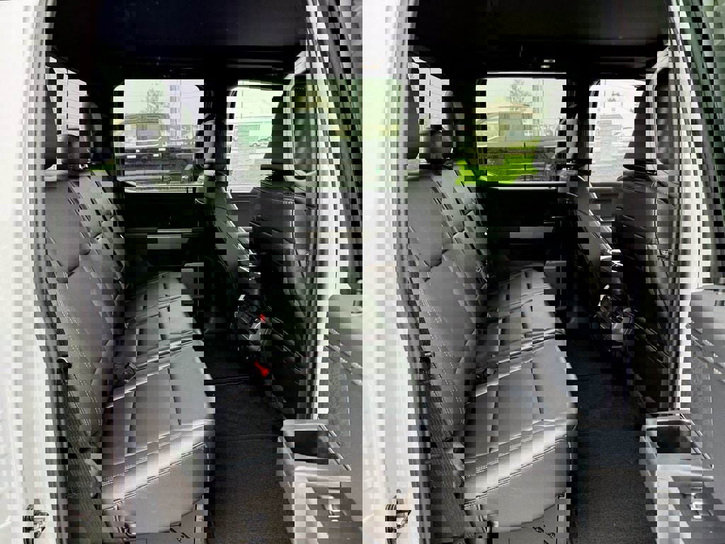 New 2025 Ford F150 XLT w/ Equipment Group 303A High image 15