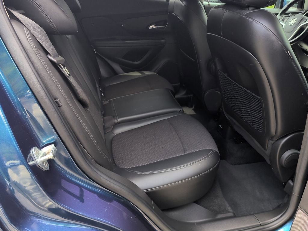 Used 2019 Buick Encore Sport Touring w/ Safety Package FWD image 30