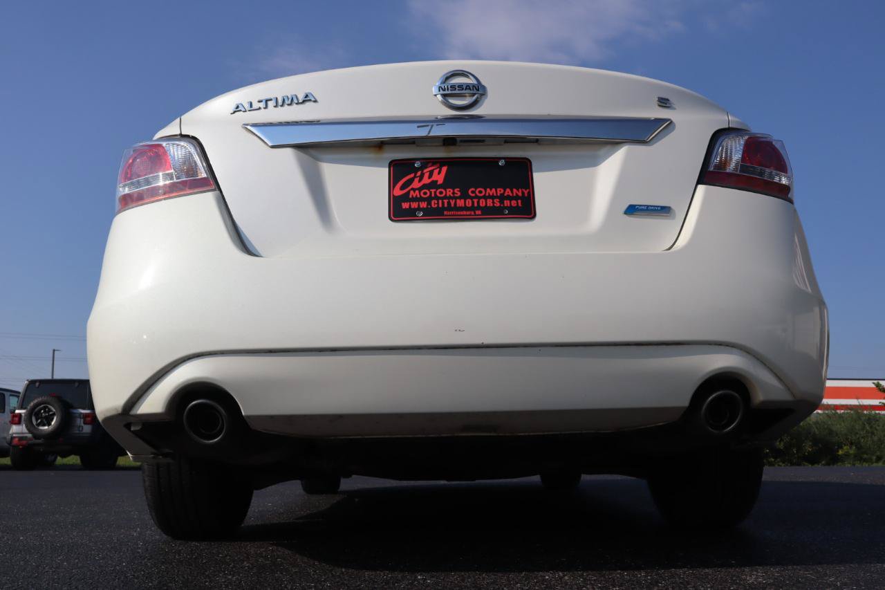 Used 2014 Nissan Altima 2.5 S w/ Display Audio Package FWD image 8