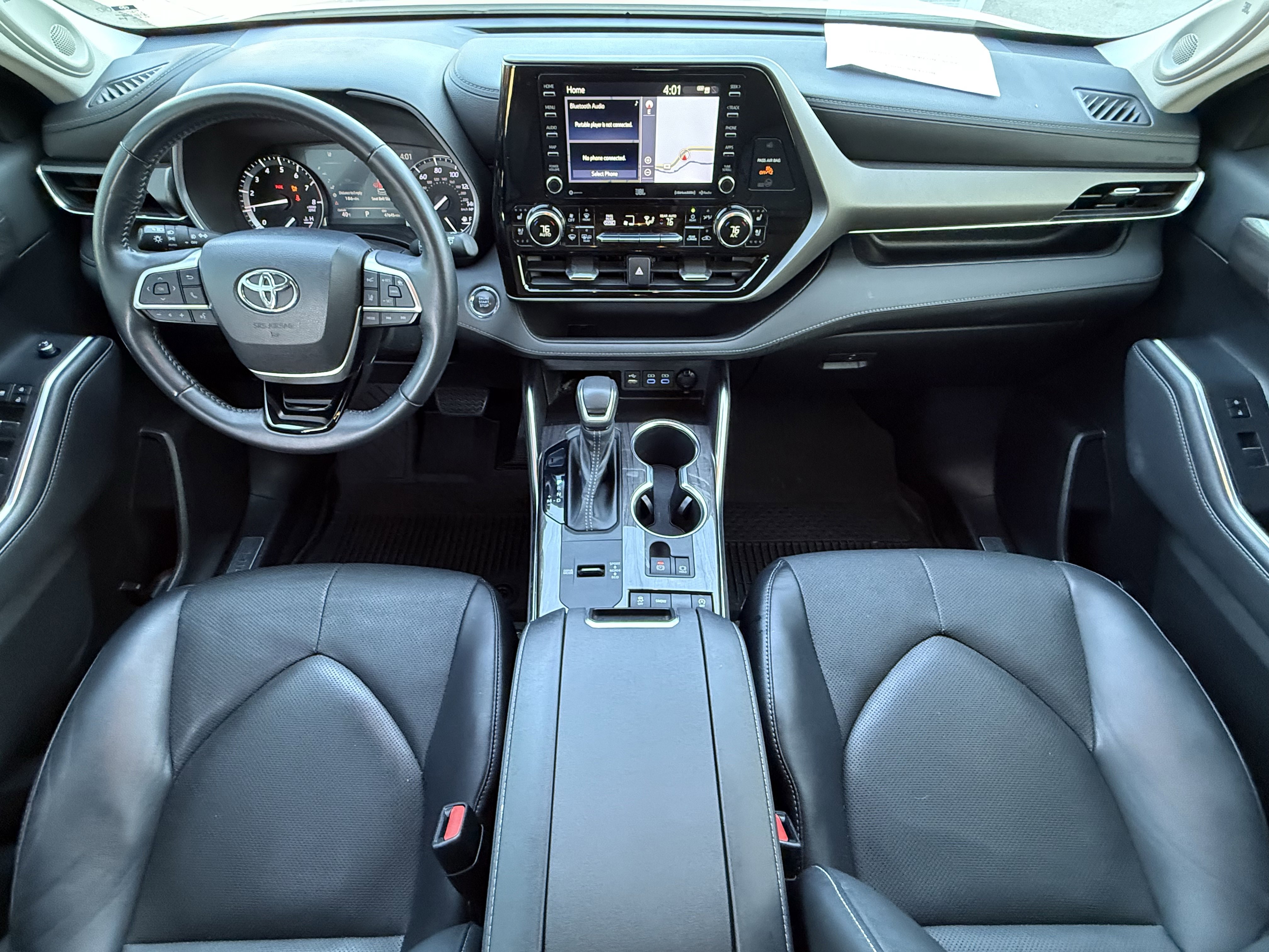 Used 2022 Toyota Highlander Limited image 19