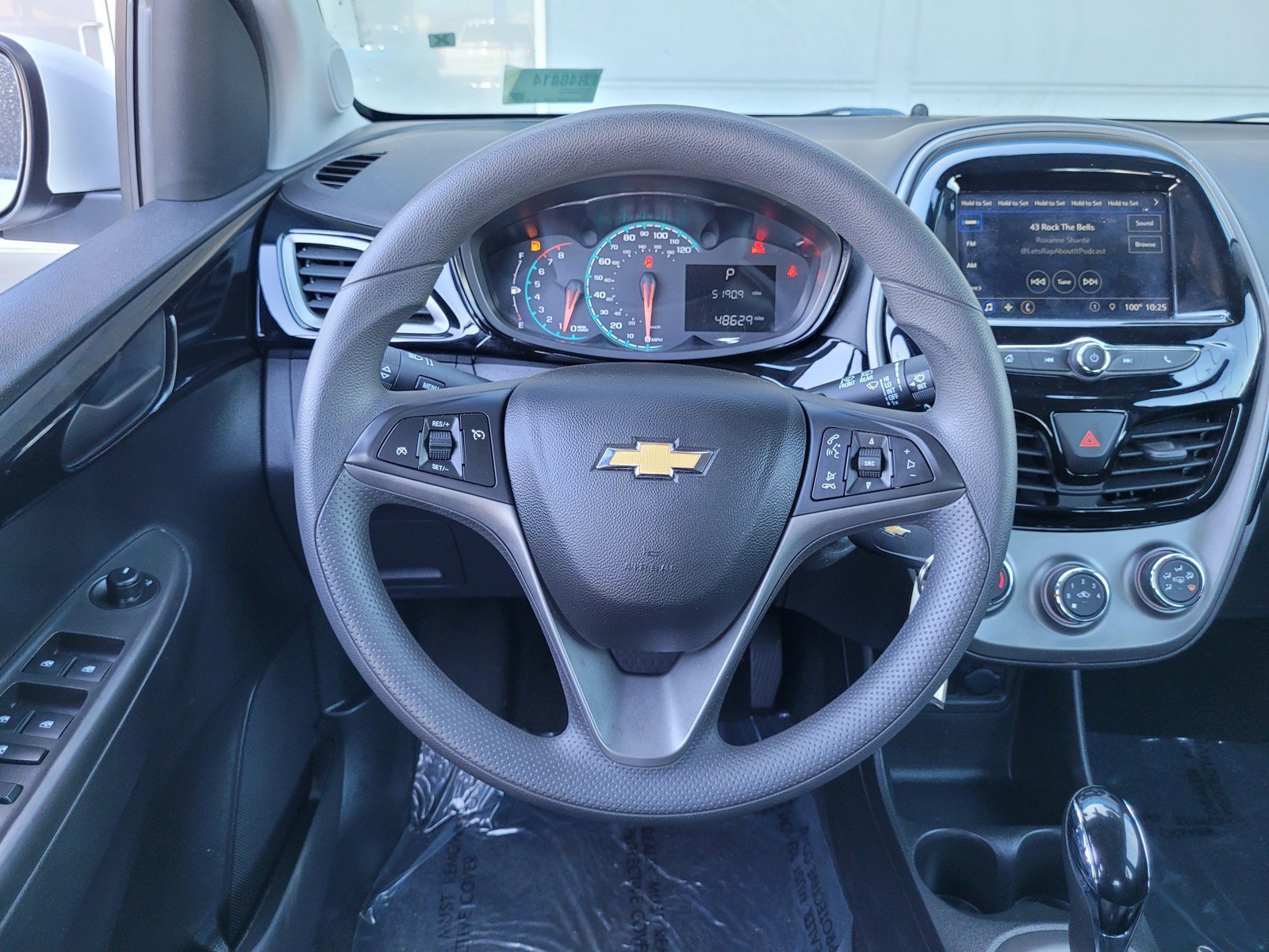 Used 2022 Chevrolet Spark LT FWD image 15