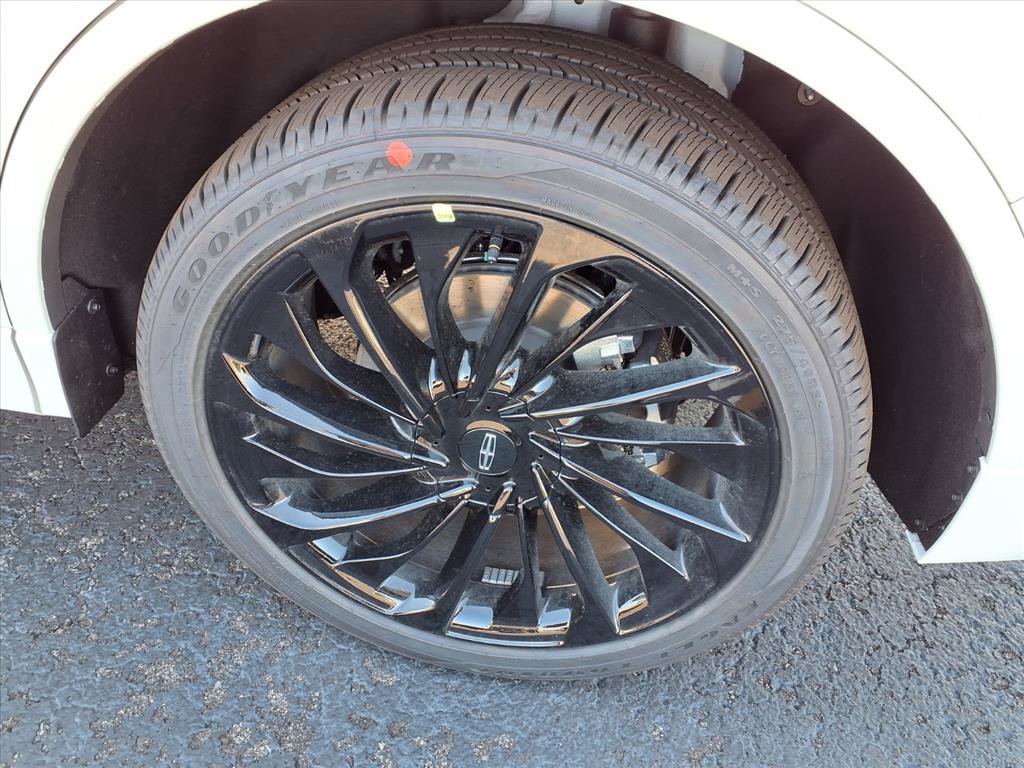 New 2025 Lincoln Aviator Reserve w/ Luxury Package image 14