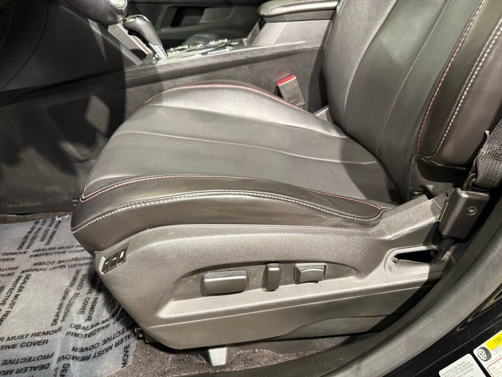 Used 2016 Chevrolet Equinox LTZ w/ Enhanced Convenience Package image 14