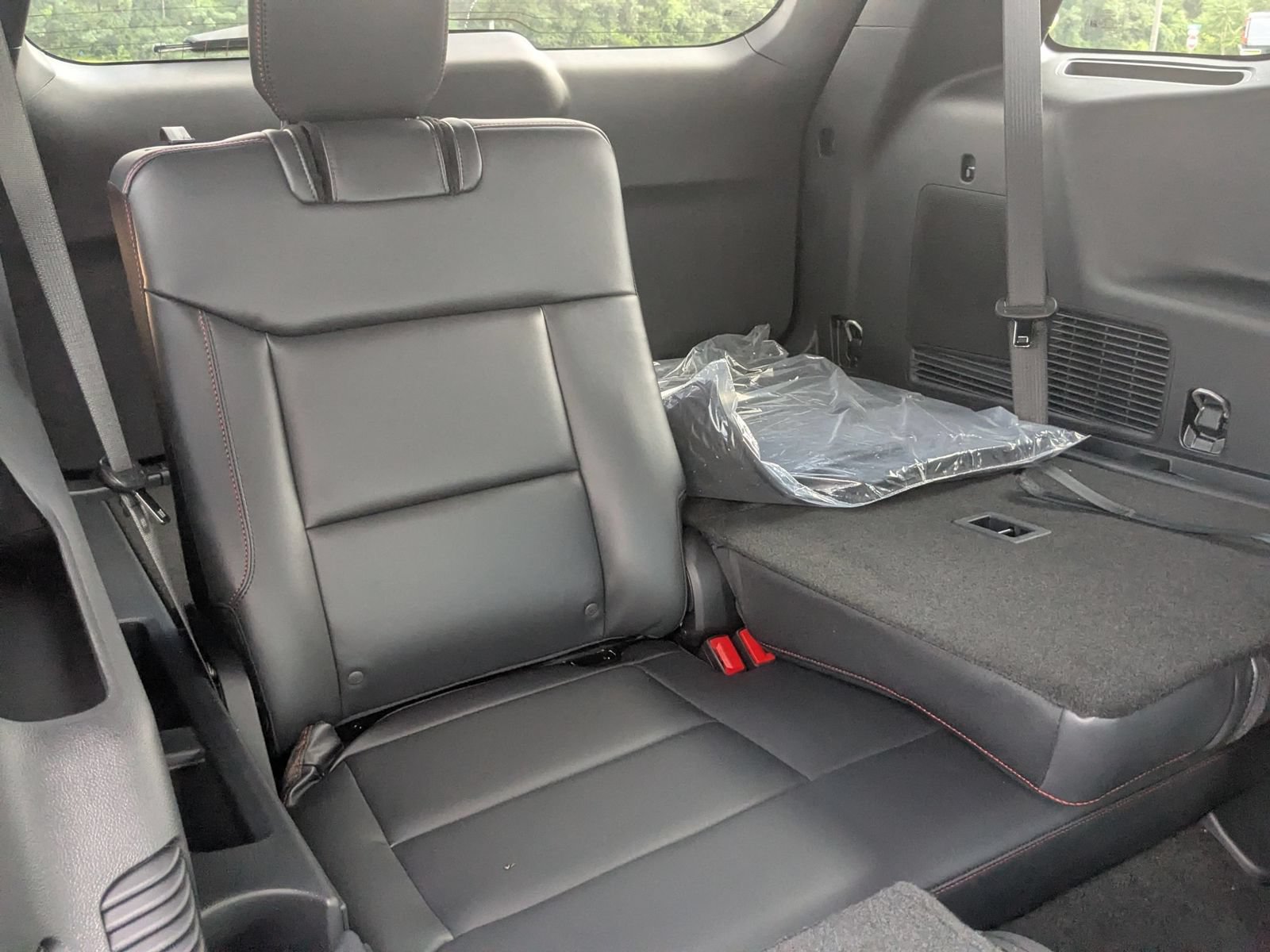 New 2026 Ford Explorer ST-Line AWD/4WD image 38