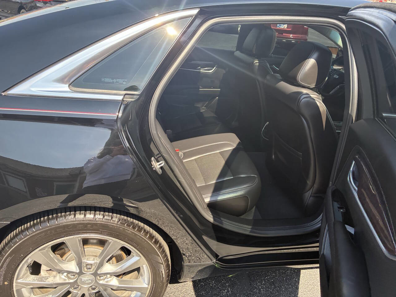 Used 2016 Cadillac XTS Luxury w/ Driver Awareness Package image 23