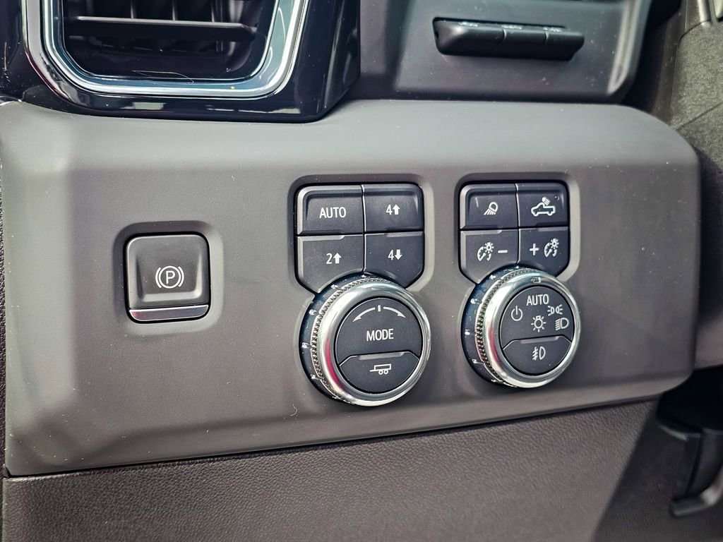 Certified 2024 GMC Sierra 2500 Denali w/ Denali Reserve Package image 18