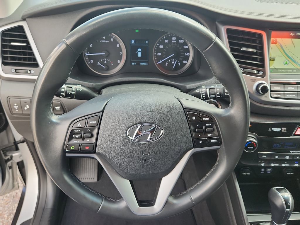 Used 2016 Hyundai Tucson Limited AWD/4WD image 26