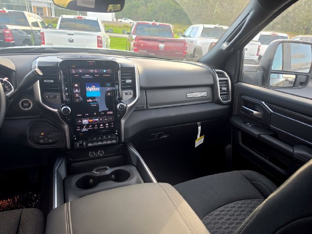 New 2027 RAM 2500 Big Horn AWD/4WD image 13