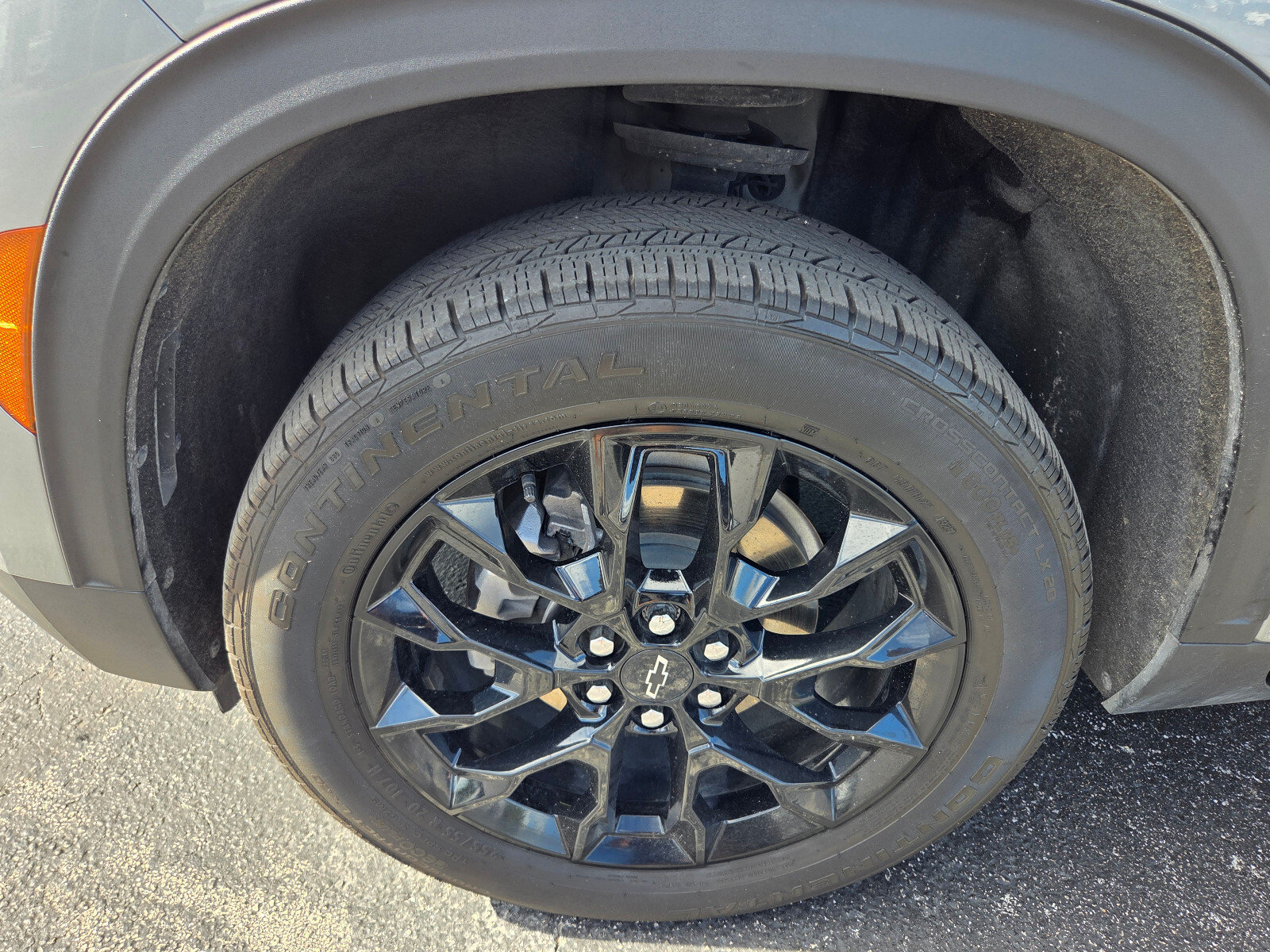 Certified 2025 Chevrolet Traverse LT w/ Midnight/Sport Edition FWD image 19