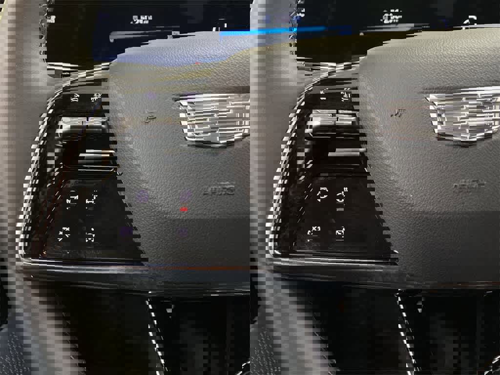 Certified 2025 Cadillac Lyriq Luxury w/ LPO, Floor Liner Package image 21