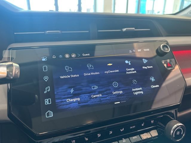 New 2027 Chevrolet Bolt RS w/ Technology Package image 18