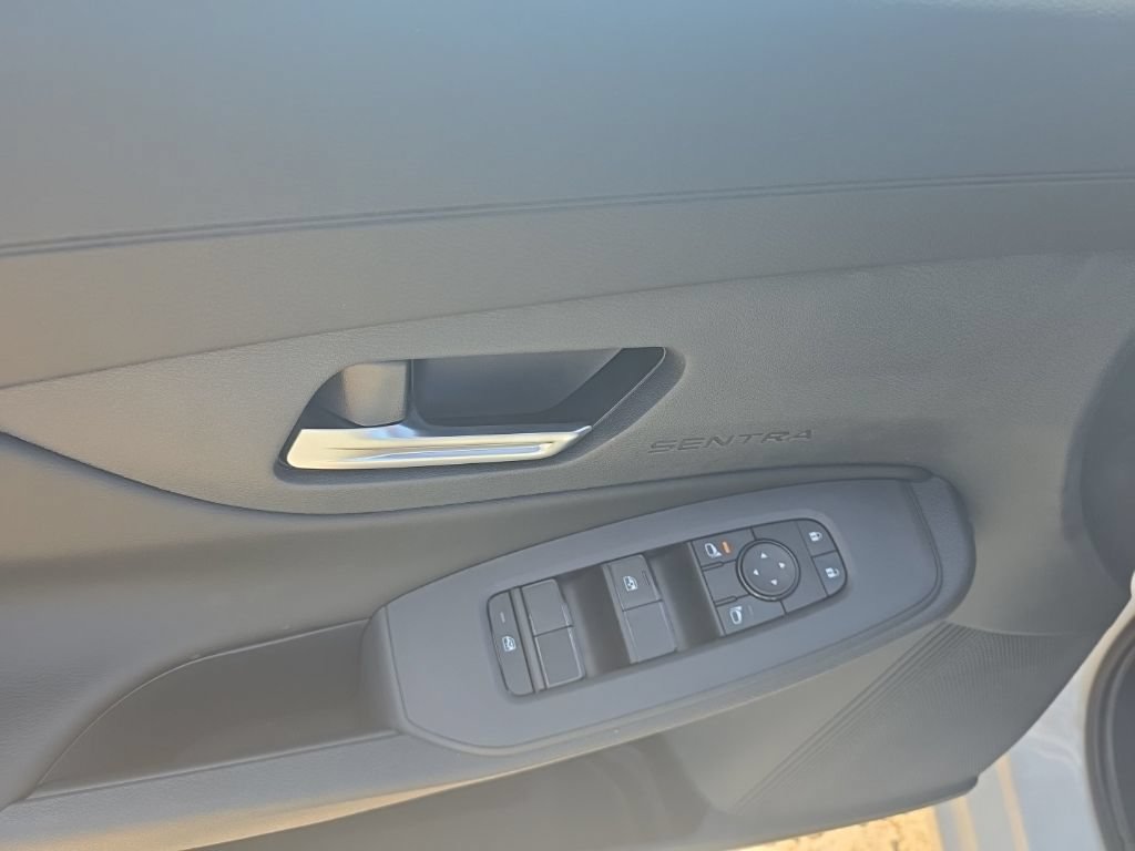 New 2027 Nissan Sentra S w/ Floor Mat Package FWD image 14