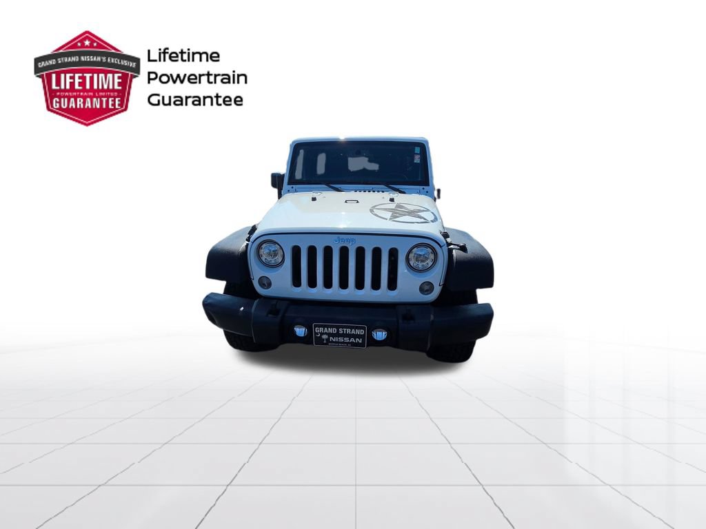 Used 2017 Jeep Wrangler Unlimited Rubicon w/ Connectivity Group AWD/4WD image 4