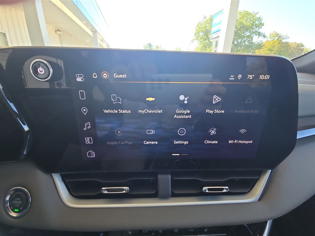 New 2026 Chevrolet Equinox LT w/ Convenience Package II image 13