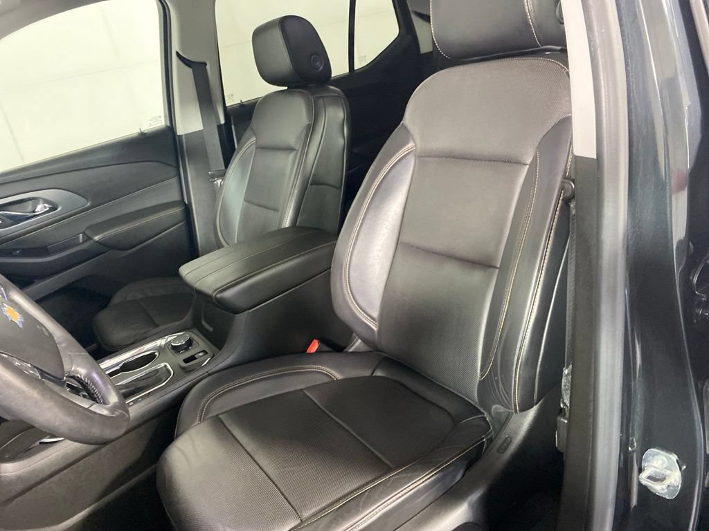 Used 2018 Chevrolet Traverse Premier w/ LPO, Floor Liner Package AWD/4WD image 13