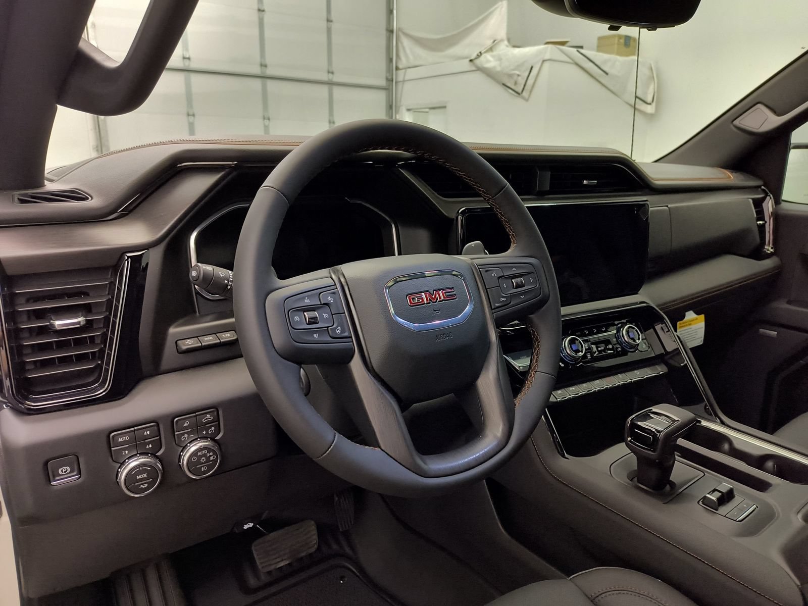 New 2026 GMC Sierra 1500 AT4 w/ Technology Package AWD/4WD image 4
