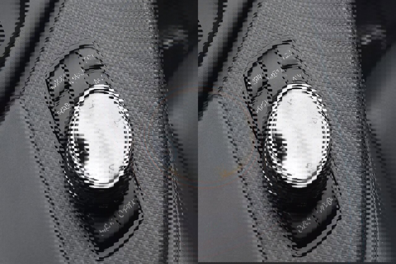 Used 2017 BMW i8 image 41