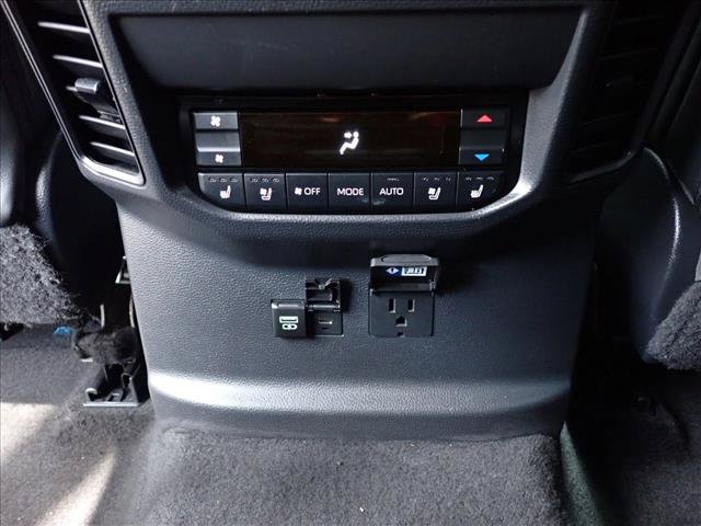Certified 2024 Toyota Sequoia Platinum AWD/4WD image 10