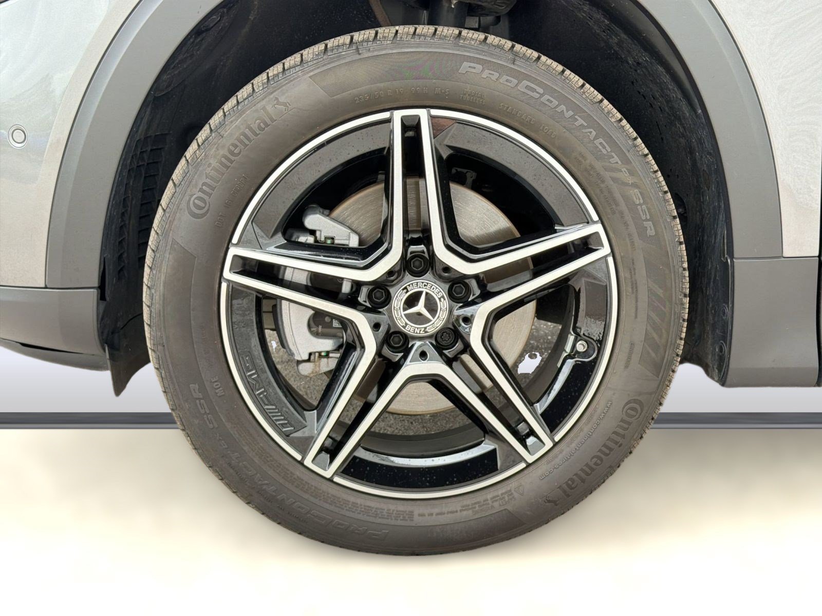 Certified 2026 Mercedes-Benz GLB 250 4MATIC image 12