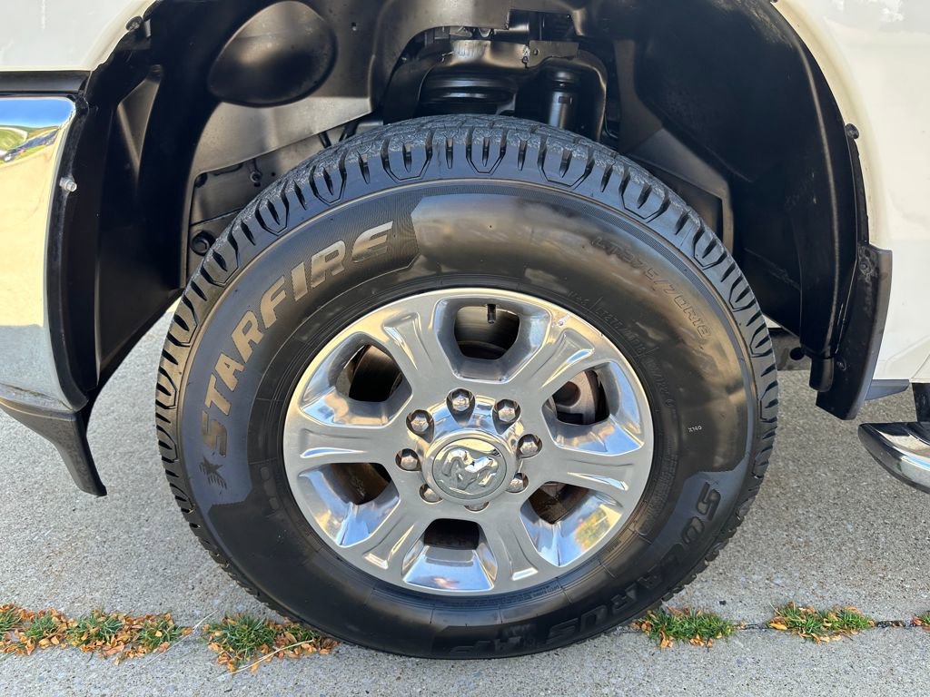 Used 2024 RAM 3500 Big Horn image 34