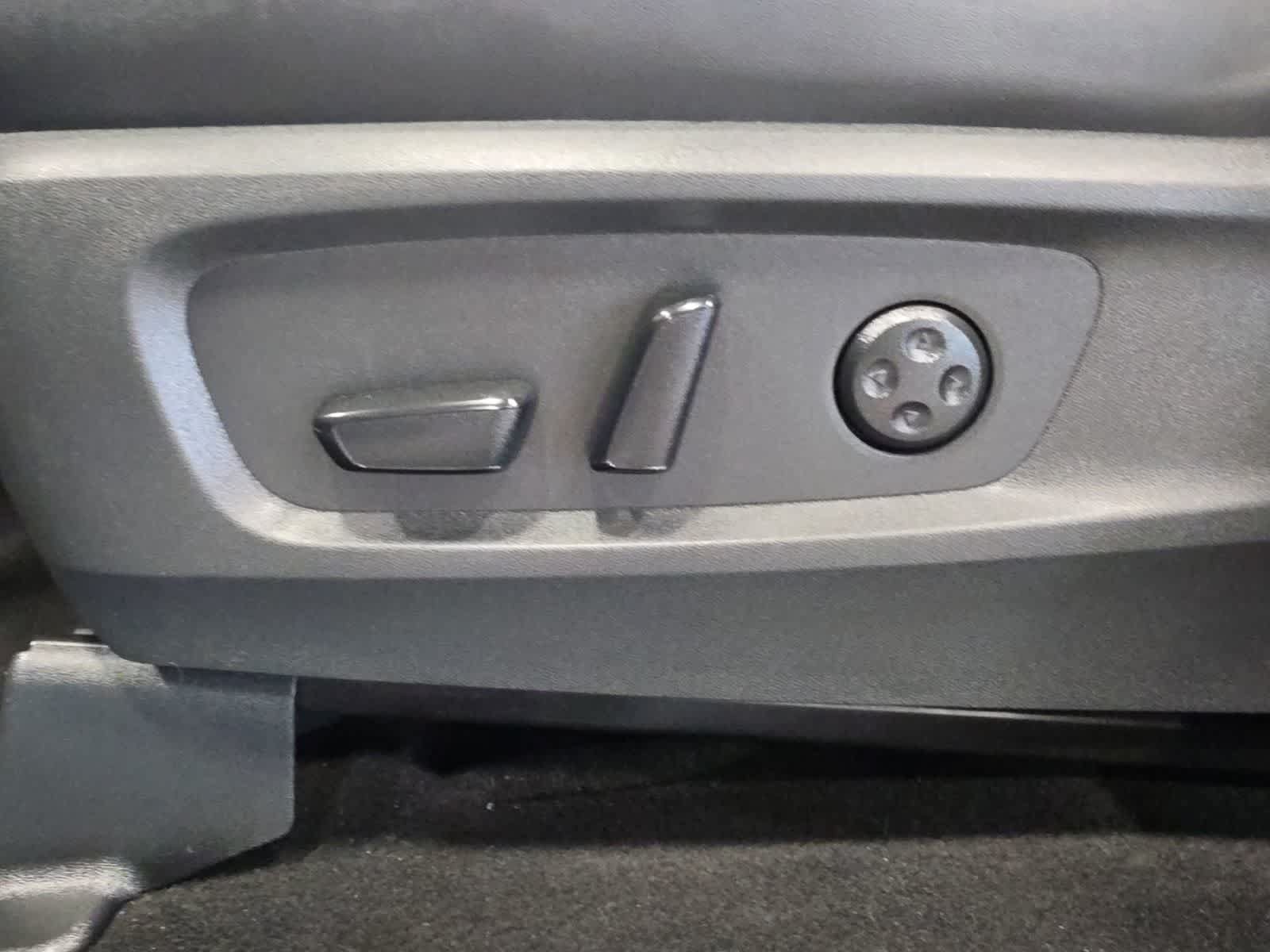 Used 2024 INFINITI QX60 Luxe AWD/4WD image 17