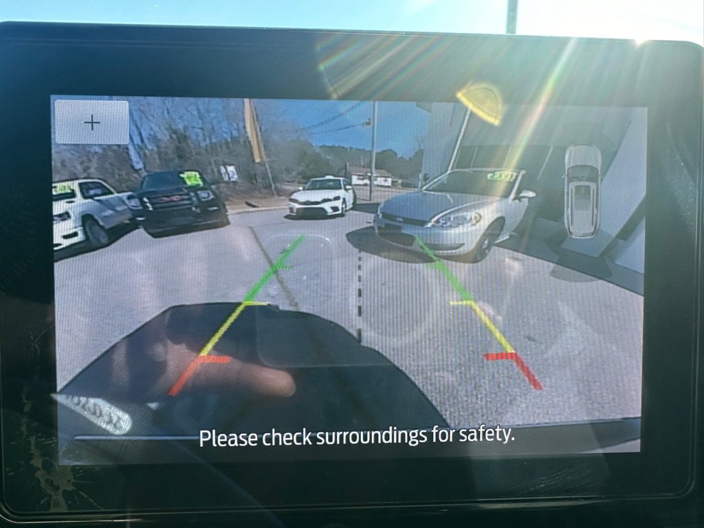 Used 2023 Ford Explorer Limited image 16