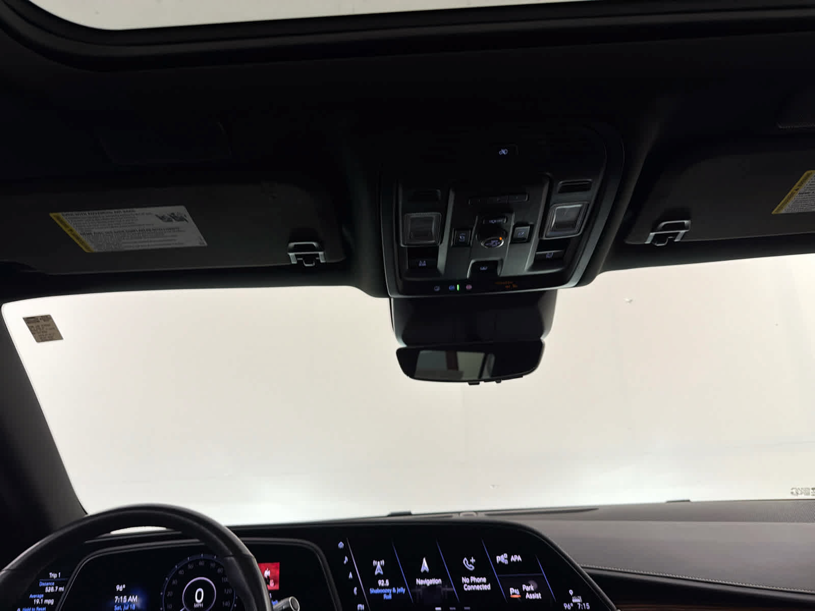 Used 2021 Cadillac Escalade ESV Premium Luxury RWD image 21